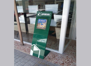 Revistero con Publicidad